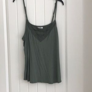 Maurice’s tank top